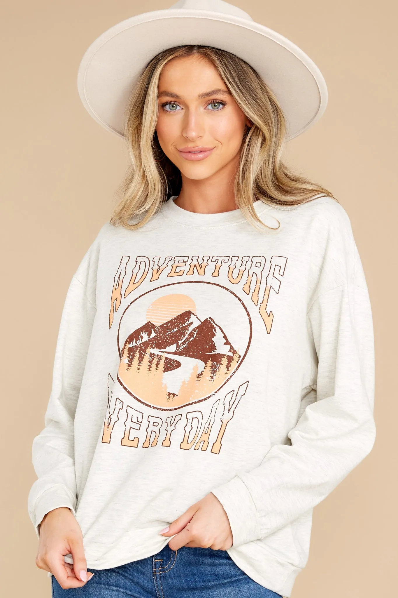 Relaxing Retreat White Graphic Sweatshirt