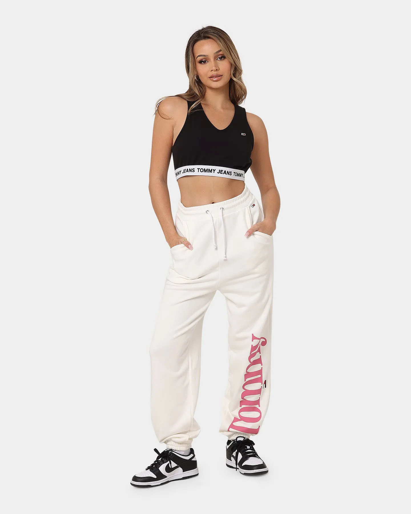 Tommy Jeans Women's Bold Sweatpants Ecru